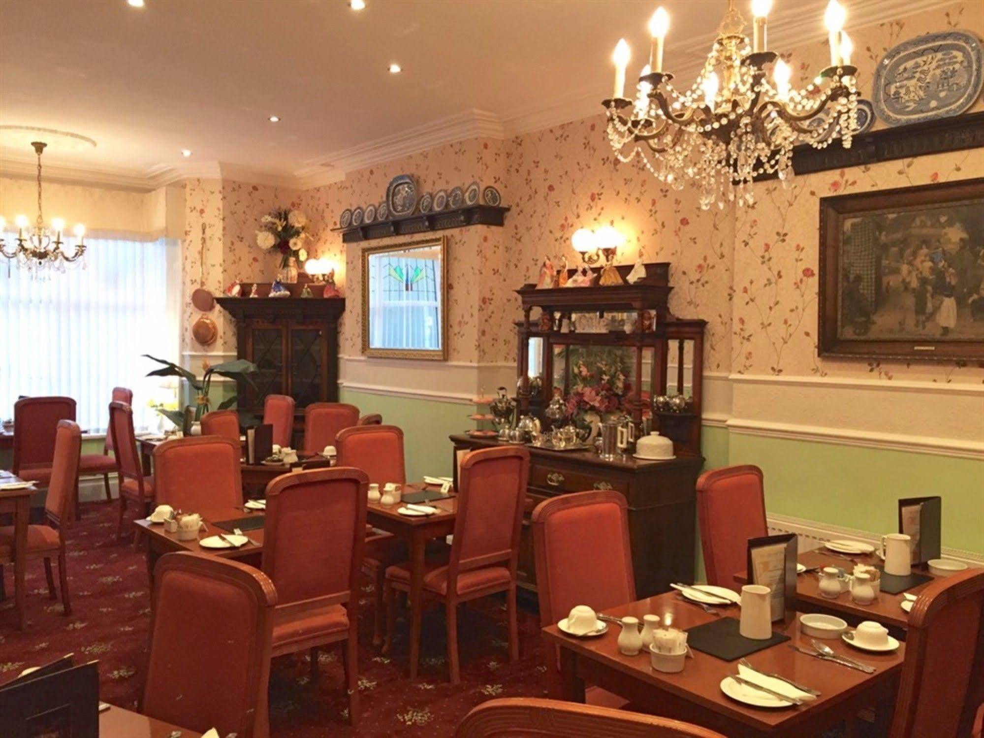 Pelham Lodge Blackpool Esterno foto